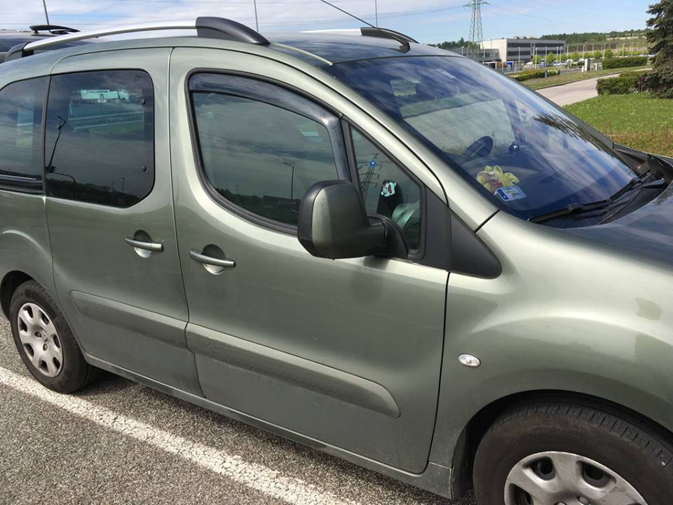 Ανεμοθραύστες Szatuna Classic για Berlingo II / Partner II 2τμχ