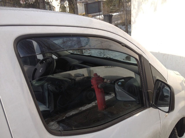 Ανεμοθραύστες Szatuna Classic για Nissan NV200 2τμχ