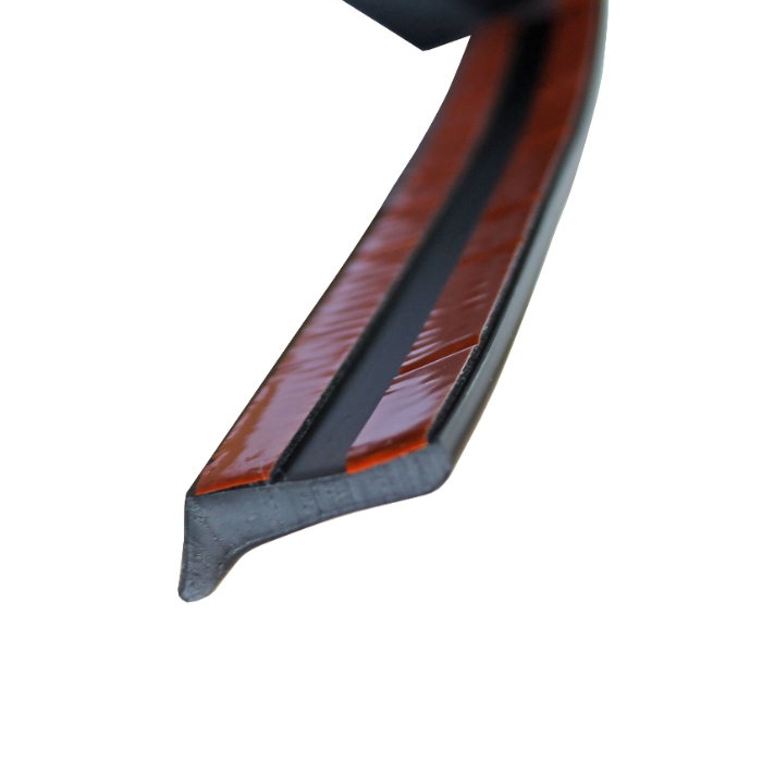 Αυτοκόλλητη αεροτομή Universal Lip Spoiler