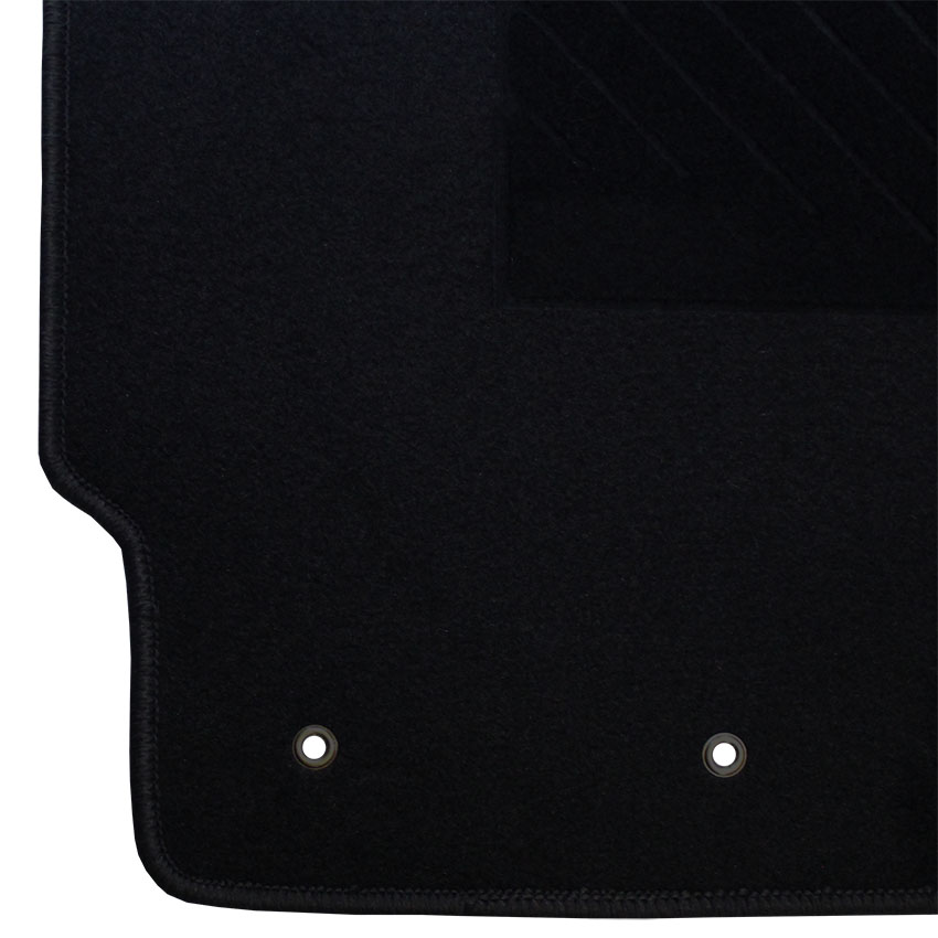 Μοκέτα Clan μαύρη για Toyota Yaris II με κουμπώματα