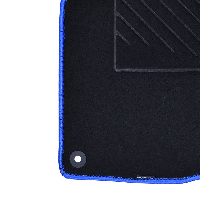 Πατάκια δαπέδου μοκέτας Clan μαύρα για Peugeot 208 4τμχ