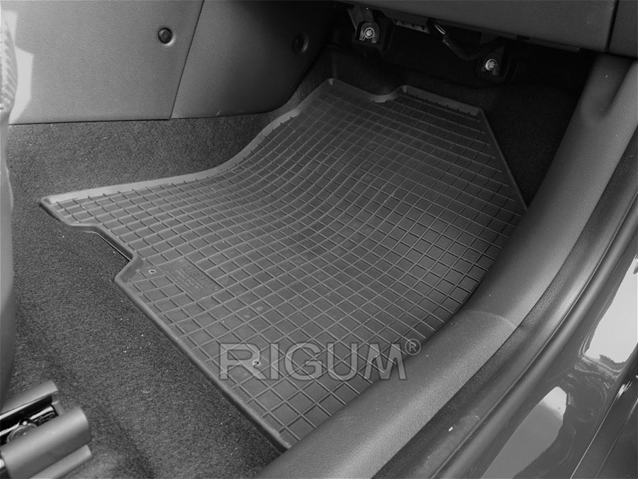 Πατάκια λάστιχο για Hyundai Kona (Electric) με κουμπώματα 4τμχ