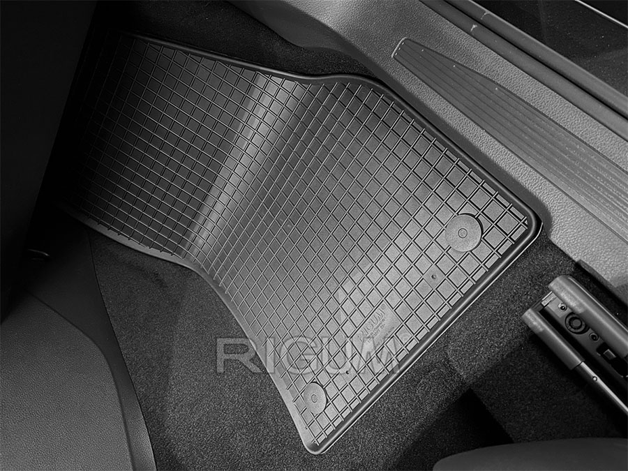 Πατάκια λάστιχο για VW Caddy (5 θέσεις) με κουμπώματα 4τμχ