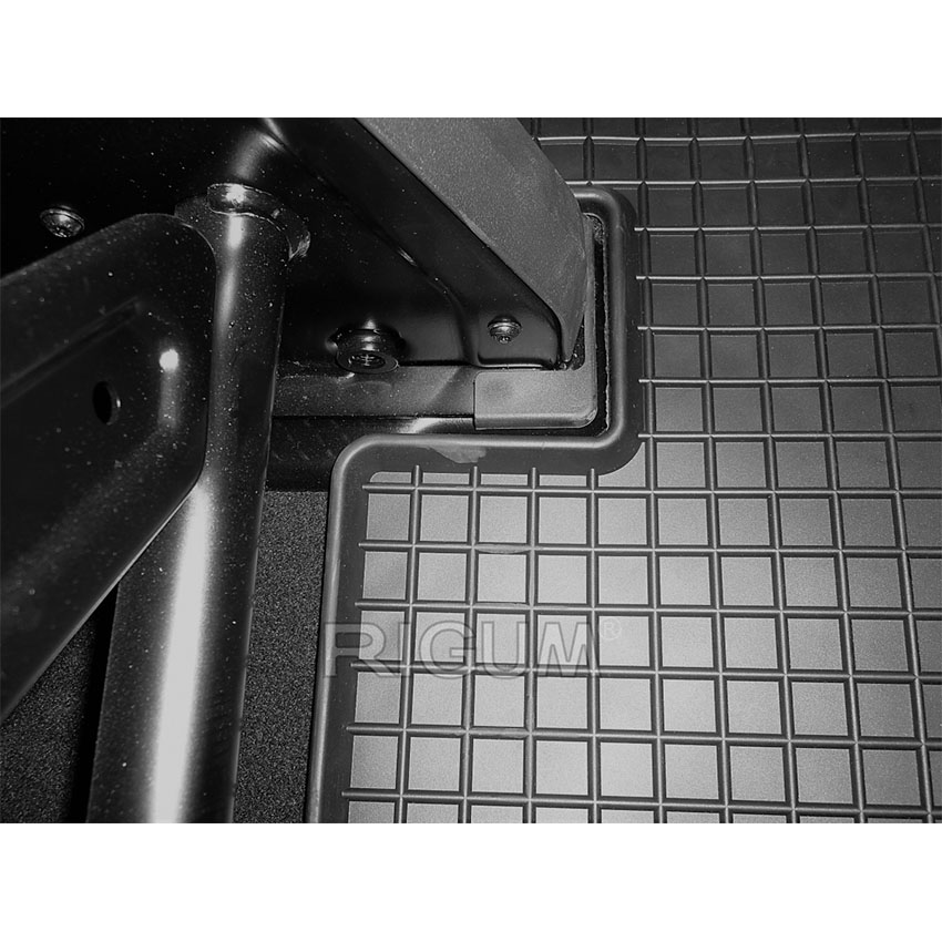 Πατάκια δαπέδου λαστιχένια για Tourneo Custom / Transit Custom (2η σειρά) 3τμχ