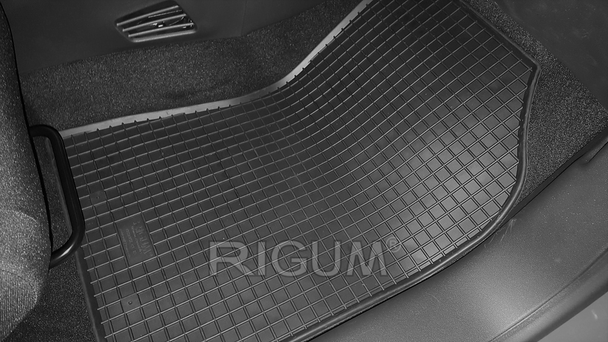 Πατάκια δαπέδου λαστιχένια για Citroen C3 (III) 4τμχ