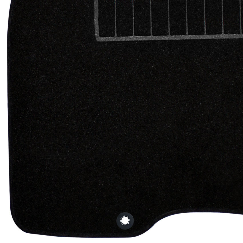 Μοκέτα Standard μαύρη για Nissan X-Trail I (T30) με κούμπωμα δαχτυλίδι 4τμχ