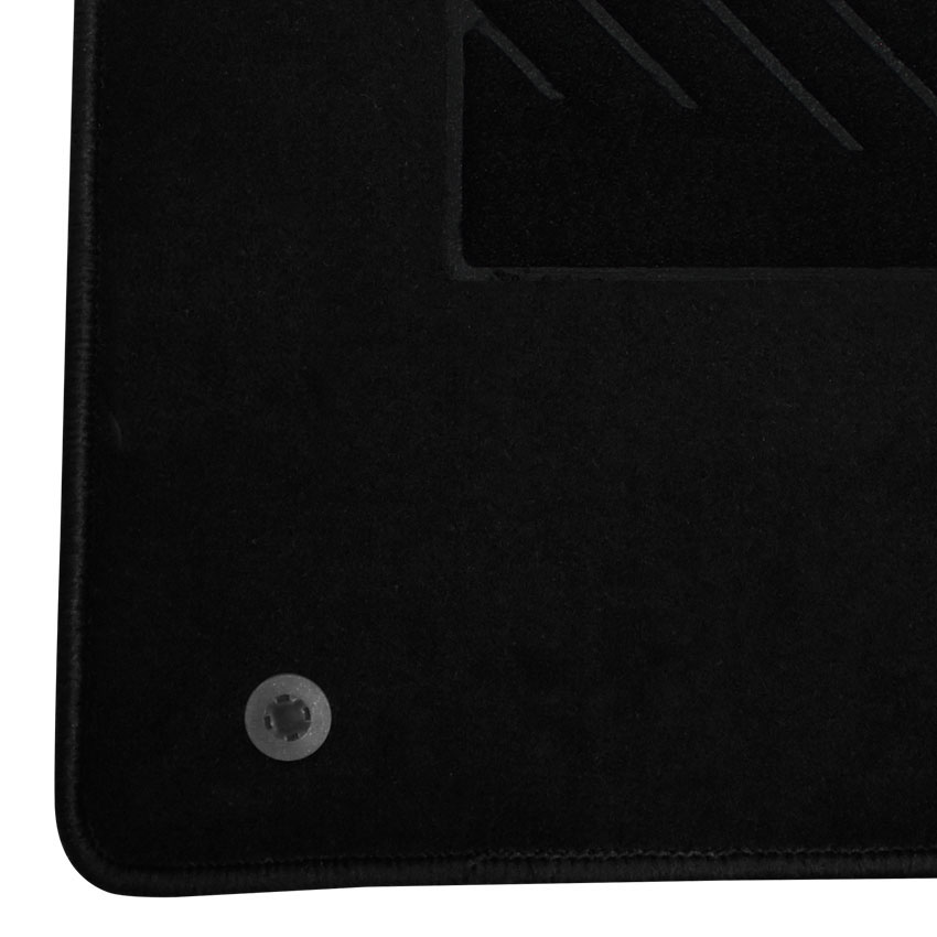 Μοκέτα Tuft μαύρη για Fiat 500X με κουμπώματα δαχτυλίδια 4τμχ