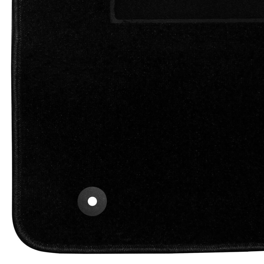 Μοκέτα Tuft μαύρη για Audi A4 (B5) με στρογγυλά κουμπώματα 4τμχ