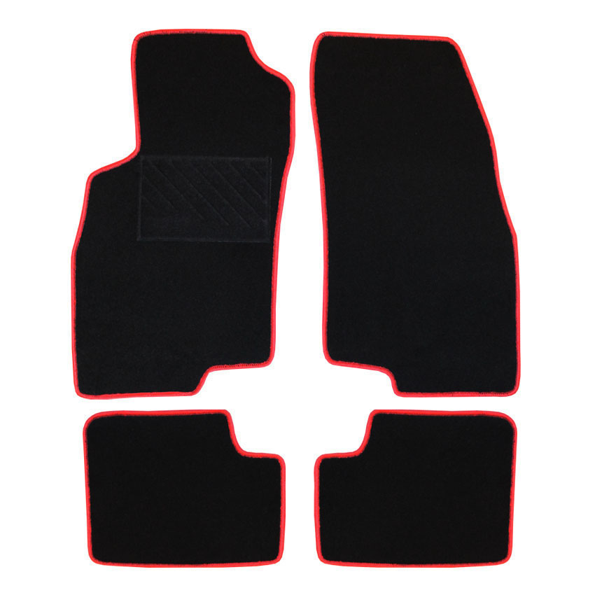 Μοκέτα Tuft μαύρη με κόκκινο ρέλι για Fiat Grande Punto