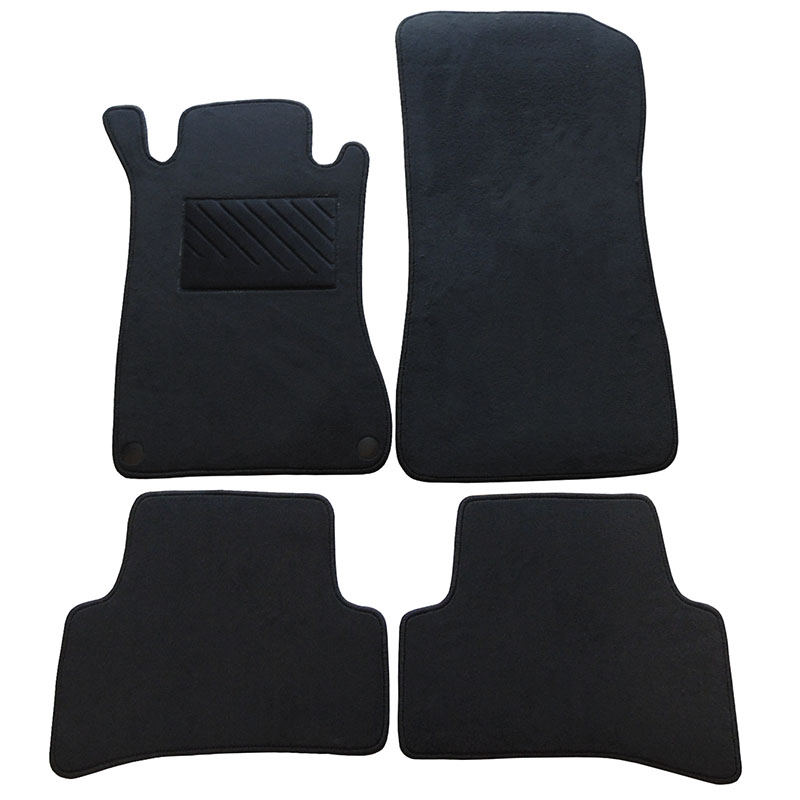 Μοκέτα Tuft ανθρακί για Mercedes C - Class (W203) με κουμπώματα