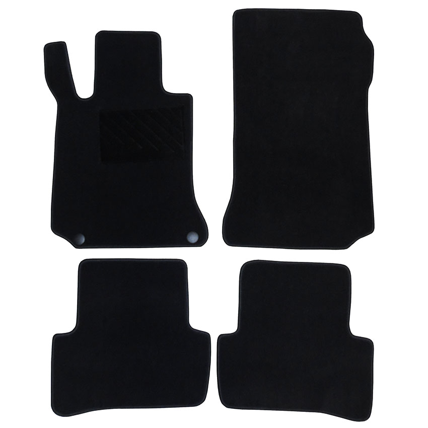 Μοκέτα Tuft ανθρακί για Mercedes C - Class (W204) με στρογγυλά κουμπώματα 4τμχ
