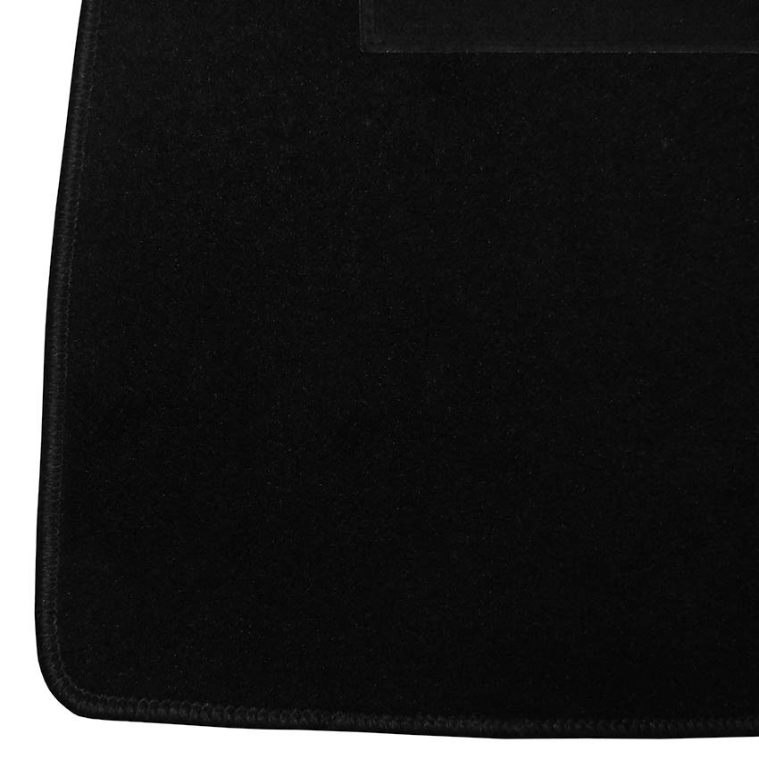 Μοκέτα Tuft μαύρη για Mercedes CLK (W208/C208)