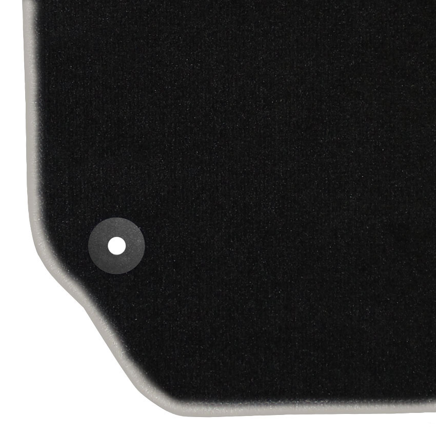 Μοκέτα Tuft μαύρη με ασημί ρέλι για Seat Ibiza (IV) με στρογγυλά κουμπώματα 4τμχ
