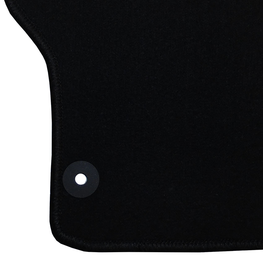 Μοκέτα Velgum μαύρη για Peugeot 301 με κουμπώματα